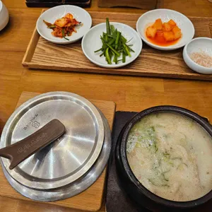 1953형제돼지국밥 대표 사진