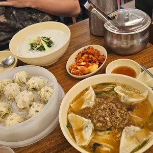 명동교자 대표 사진