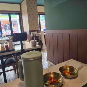 육수정 대표 사진