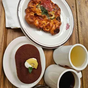 투하츠 베이커리 대표 사진