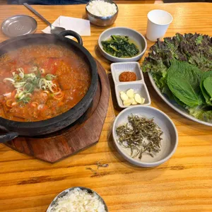 서울멸치쌈밥 대표 사진