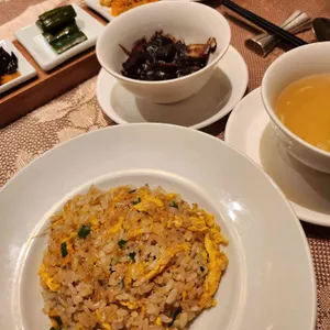 홍연 사진