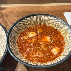 멘즈키 대표 사진