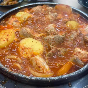 신강남찌개마을 대표 사진