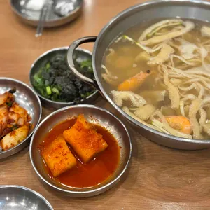 팔당원조칼제비칼국수 사진