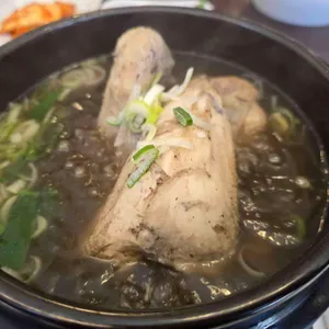 제1능이백숙 생국수 대표 사진