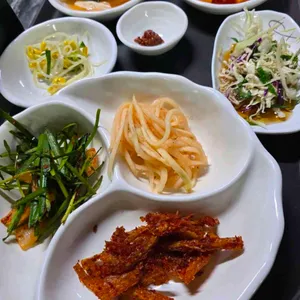 완주옥 대표 사진