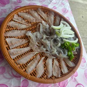 동명항오징어난전 대표 사진