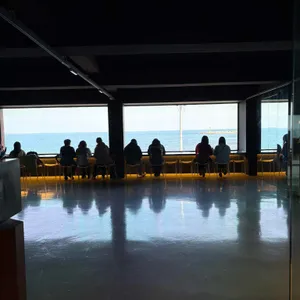 휴즐리 대표 사진