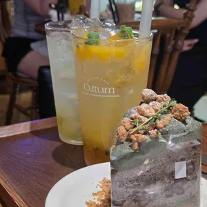 카페 오텀 대표 사진