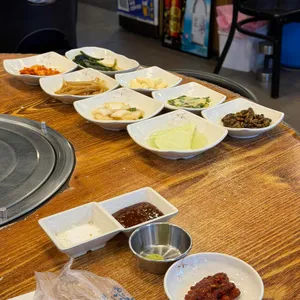 솔방구리 삼겹살 대표 사진