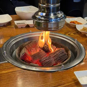 솔방구리 삼겹살 사진