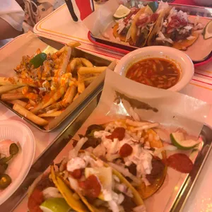 타코 비리아 사진