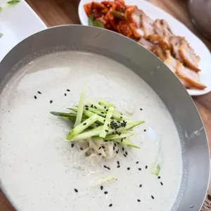 보리고개 수육&두부두루치기 대표 사진