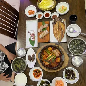 토끼와 거북이 대표 사진