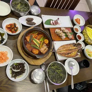 토끼와 거북이 대표 사진
