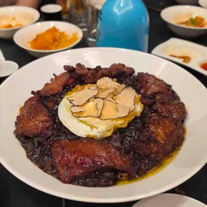 무탄 사진