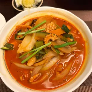 메이탄 대표 사진