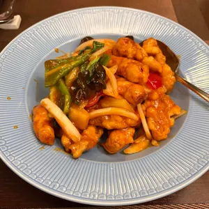 메이탄 대표 사진