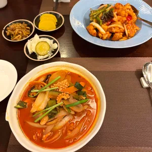 메이탄 대표 사진
