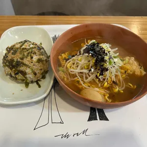 틈새라면 대표 사진