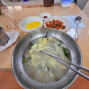 태백칼국수 대표 사진