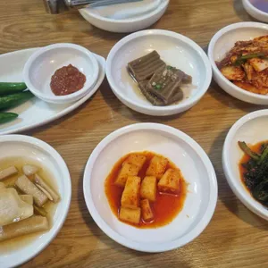 형과아우누룽지삼계탕&왕갈비탕 대표 사진