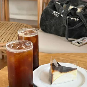 달콤한아지트 대표 사진