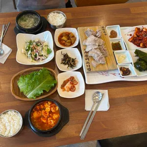 제주돔베고기집 대표 사진