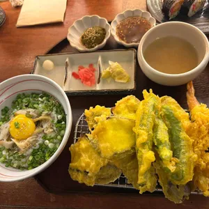 무아담 대표 사진