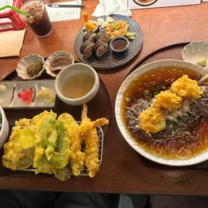 무아담 대표 사진