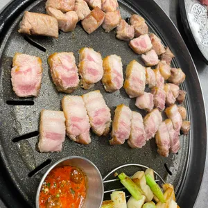 삼심육 고기집 대표 사진