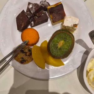 애슐리퀸즈 대표 사진