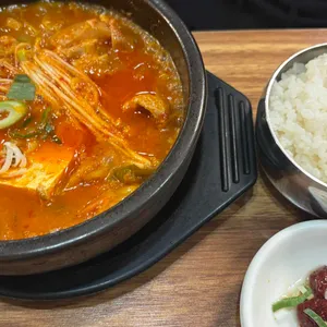민정한우수육국밥 대표 사진