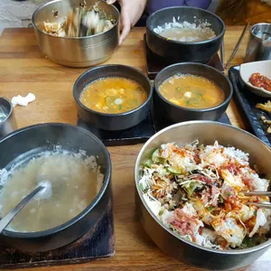 곁집 사진