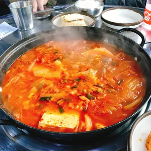 명리동식당 사진