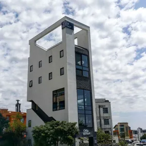 오버더윈도우 리뷰 사진