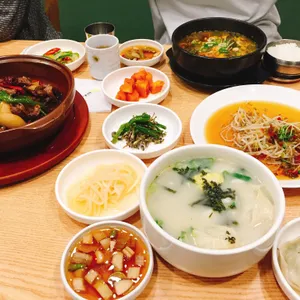 함흥냉면 리뷰 사진