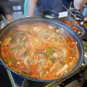 해변의 꽃게 사진