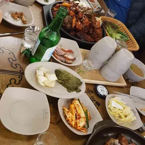 족발야시장 대표 사진