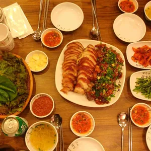 성내족발 사진