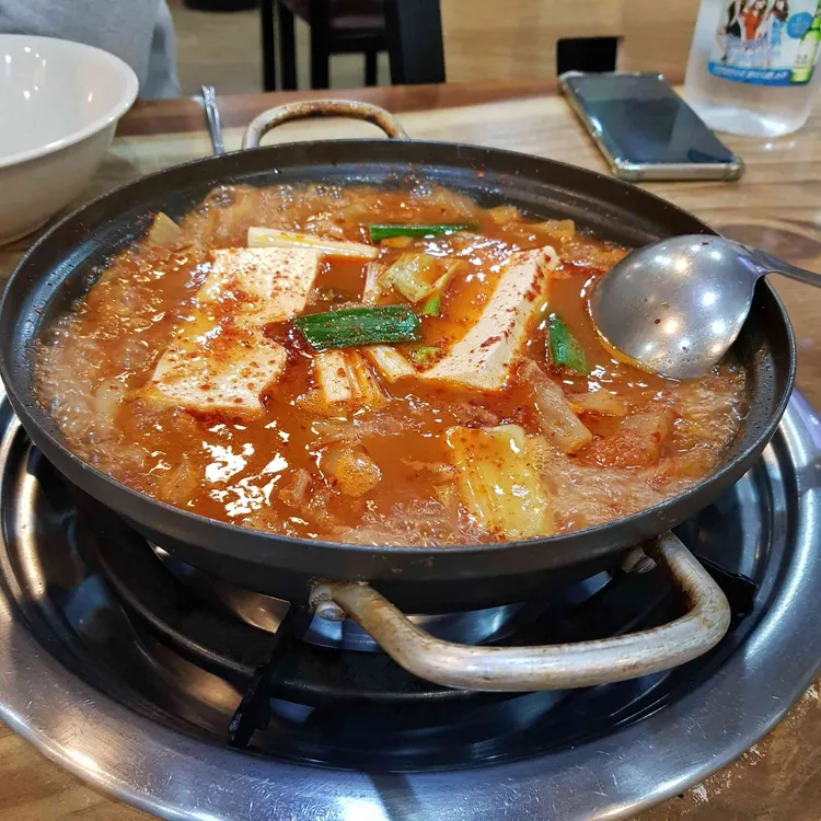 옛날김치돼지찌개 사진