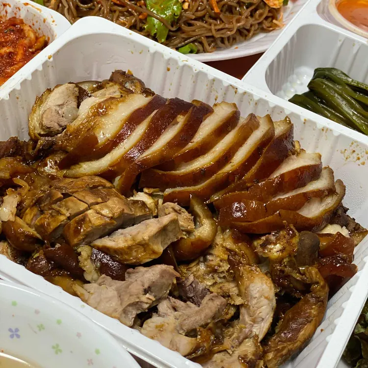 영통맛집 야들야들한보약족발 사진