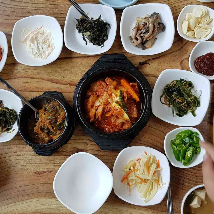 뜸복골 우렁쌈밥 사진