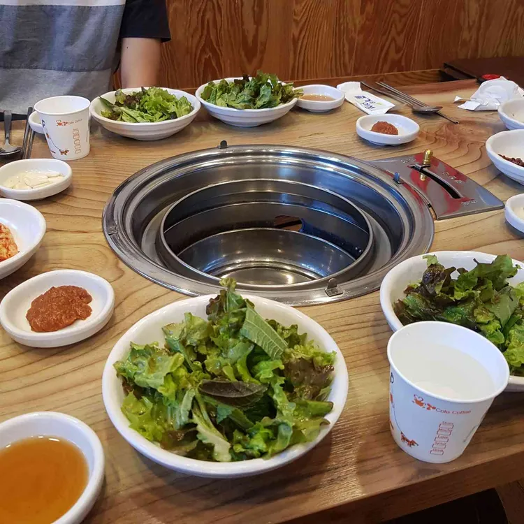 돼지마을숯불갈비 사진