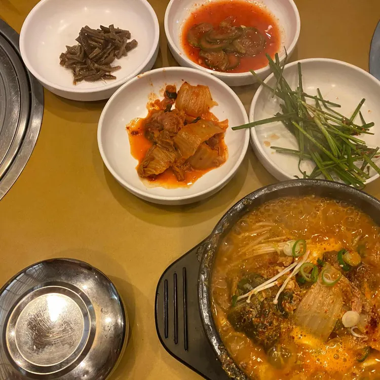 한식당 소나무 사진