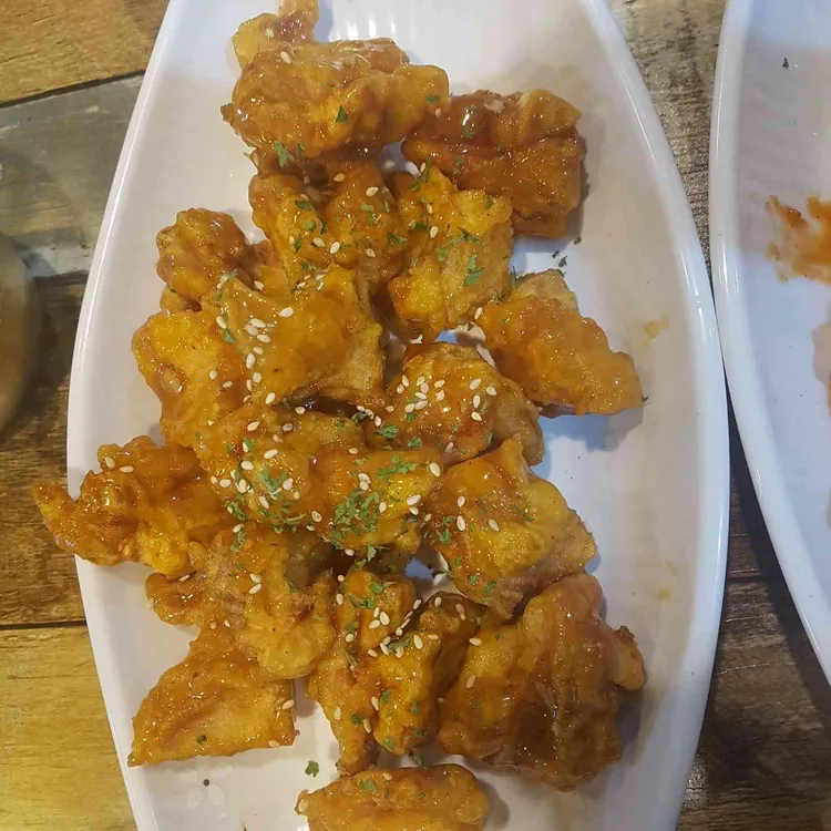 신통치킨 사진