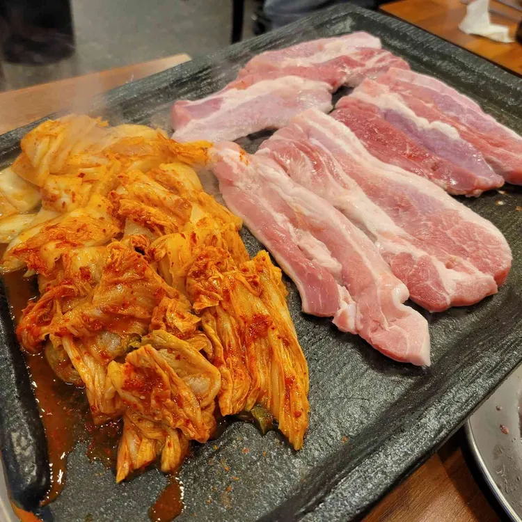 고두리김치삼겹살 사진