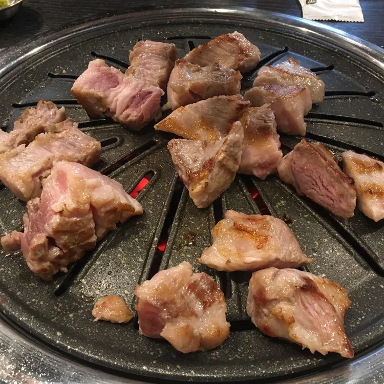 별미돼지 사진
