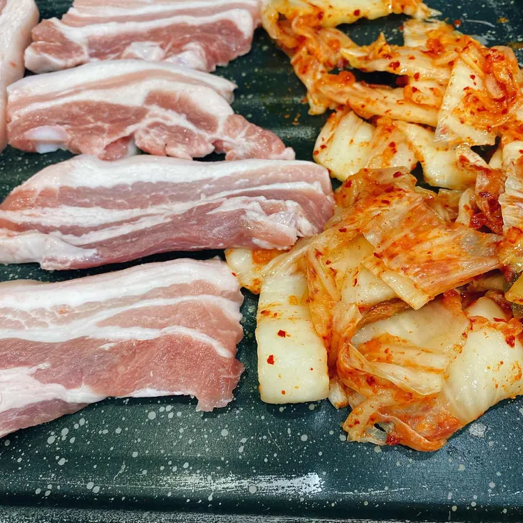 맛보리생돼지김치두루치기 사진